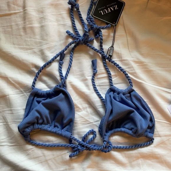 ZAFUL string bikini multiple ways - Picture 3 of 4